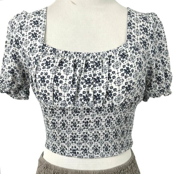 Love Tree Women Short Sleeve Milkmaid Crop Top Blue White Preppy Size Medium - Picture 1 of 7